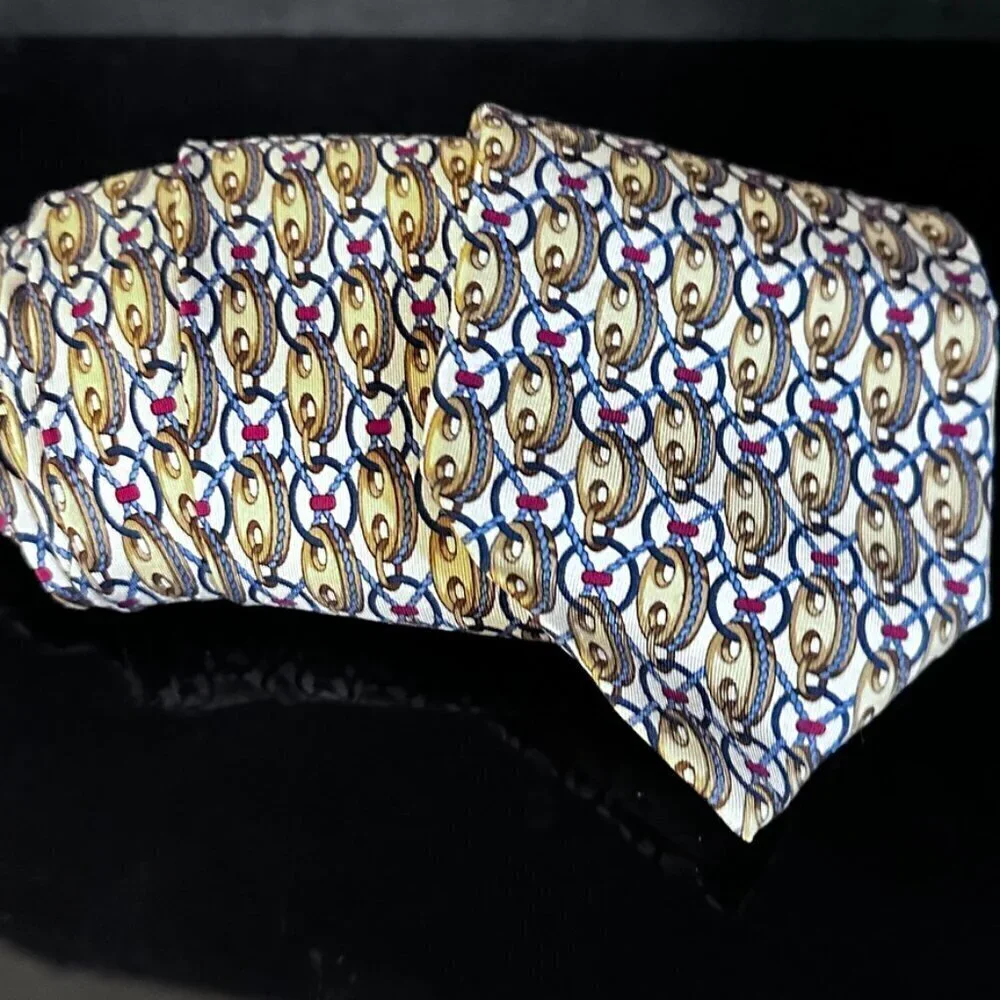 Gucci Gold Silk Tie Link Chain EUC Neckwear White Baroque rococo VTg